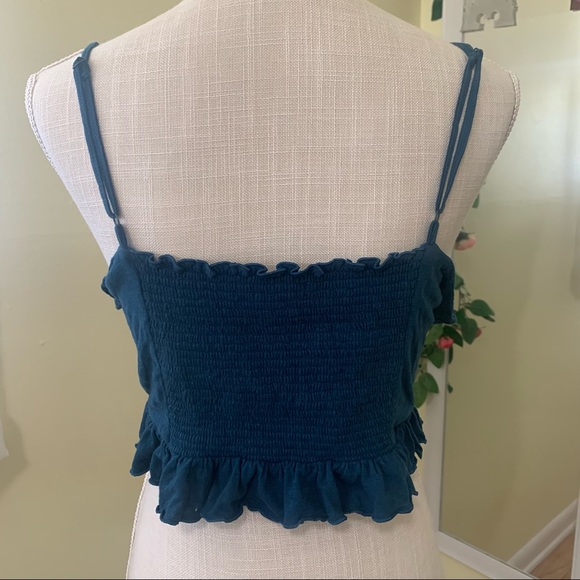 American Eagle Cropped Tank Top - Picture 3 of 4